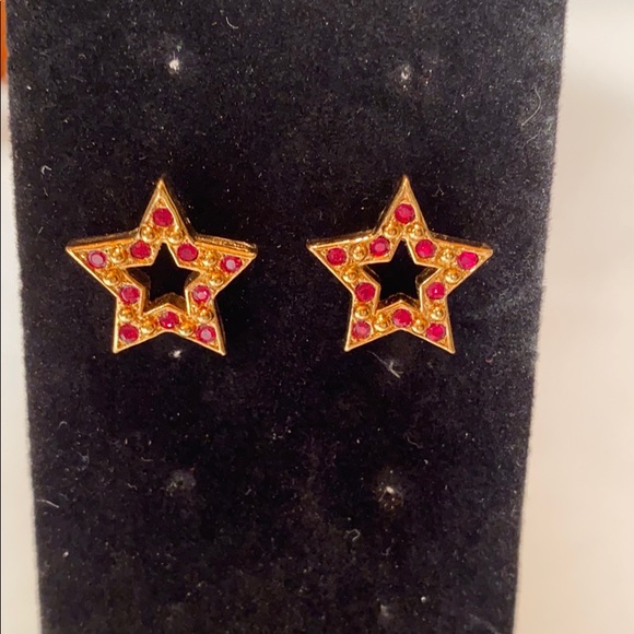 Vintage Avon Earring Set - Picture 5 of 8